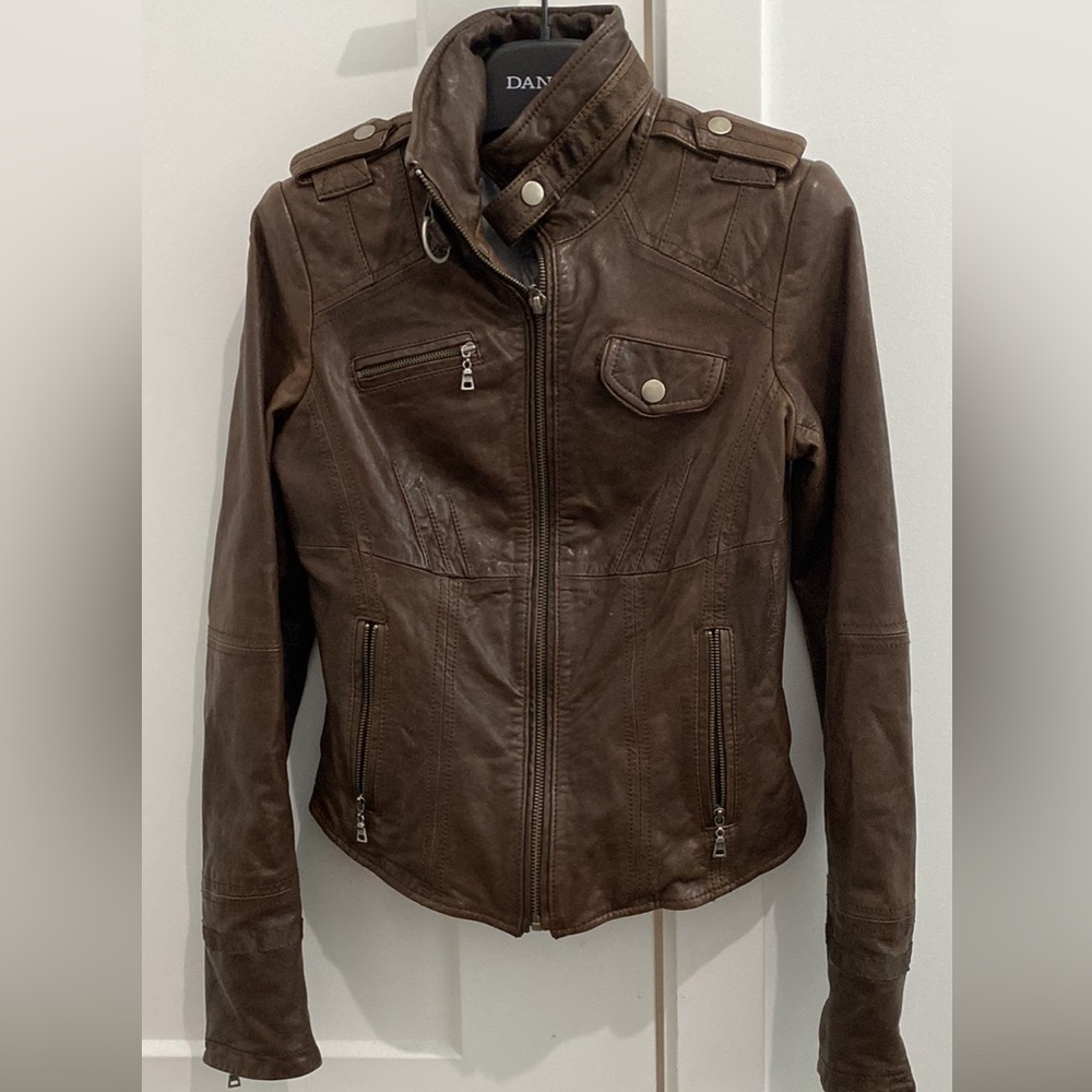 Women's Vintage Brown Leather Jacket